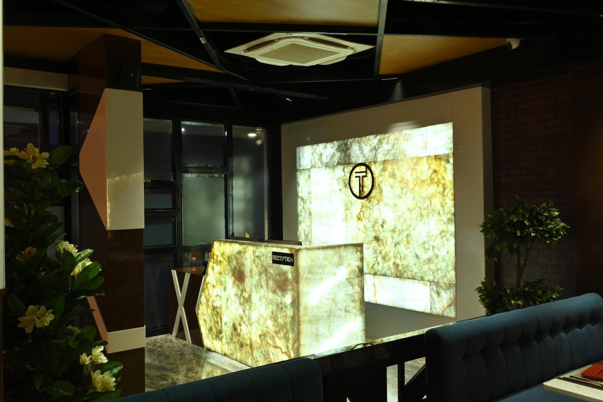 Hotel Trax International 贾姆谢德布尔 外观 照片