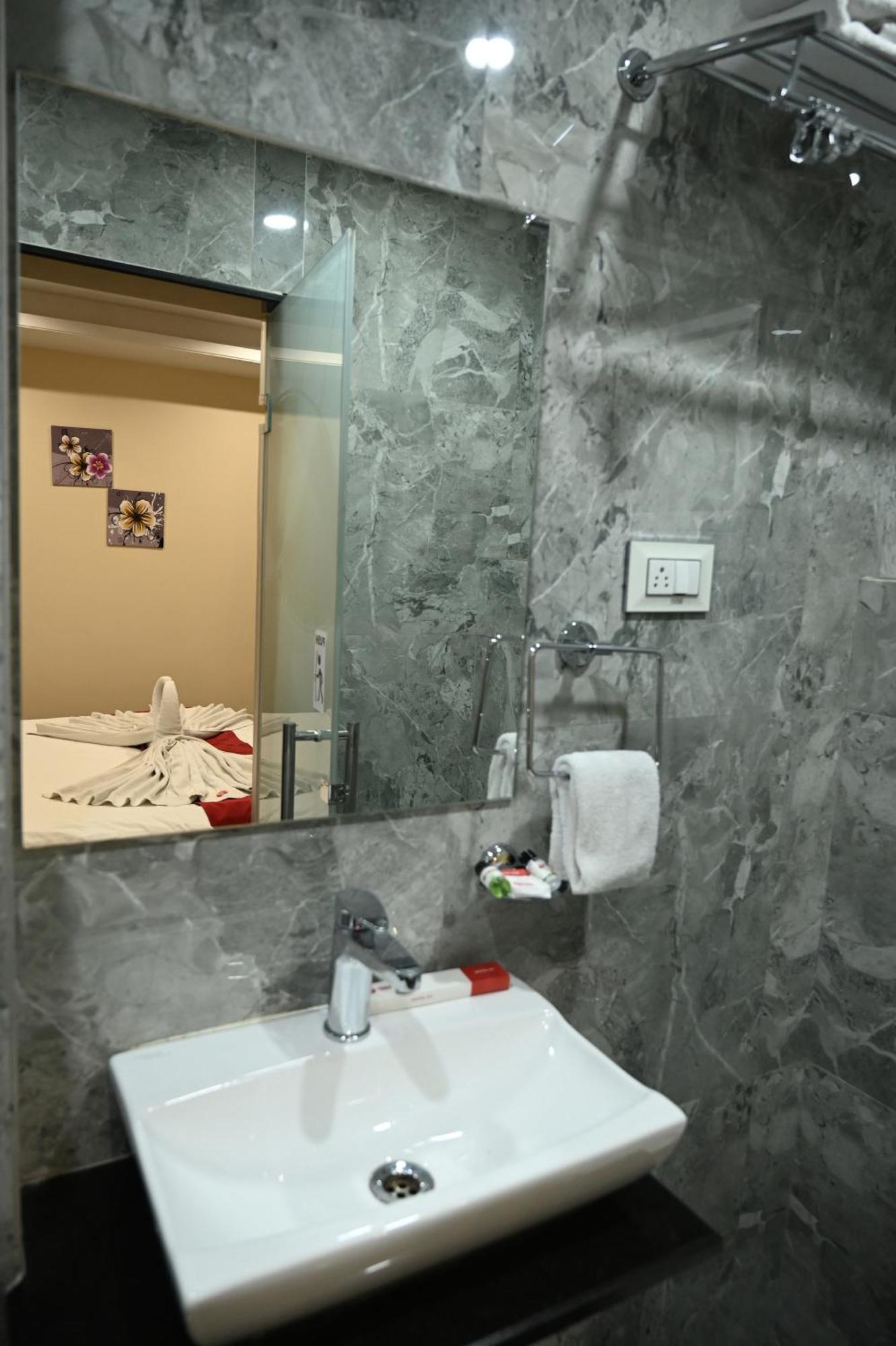 Hotel Trax International 贾姆谢德布尔 外观 照片