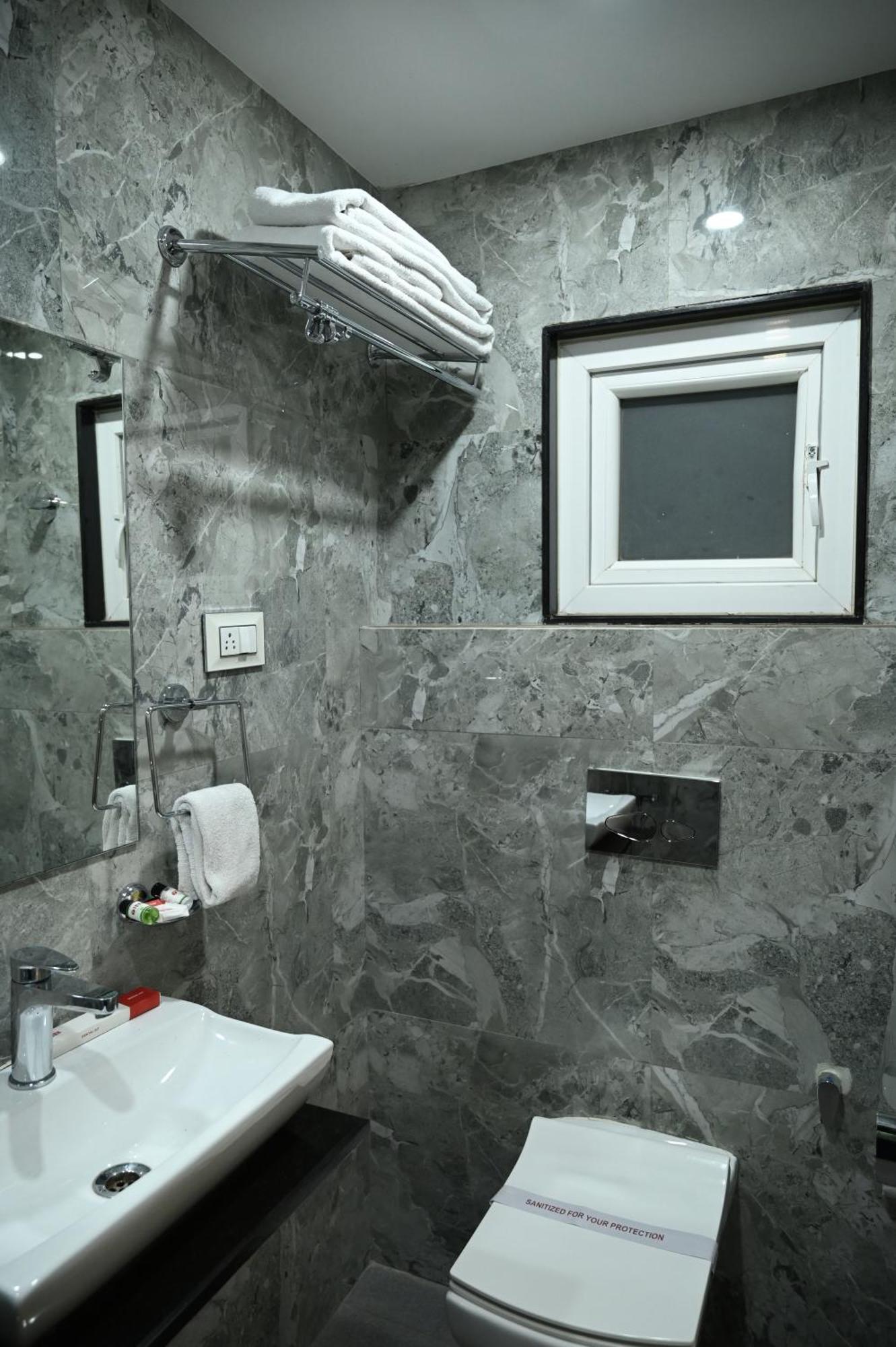 Hotel Trax International 贾姆谢德布尔 外观 照片