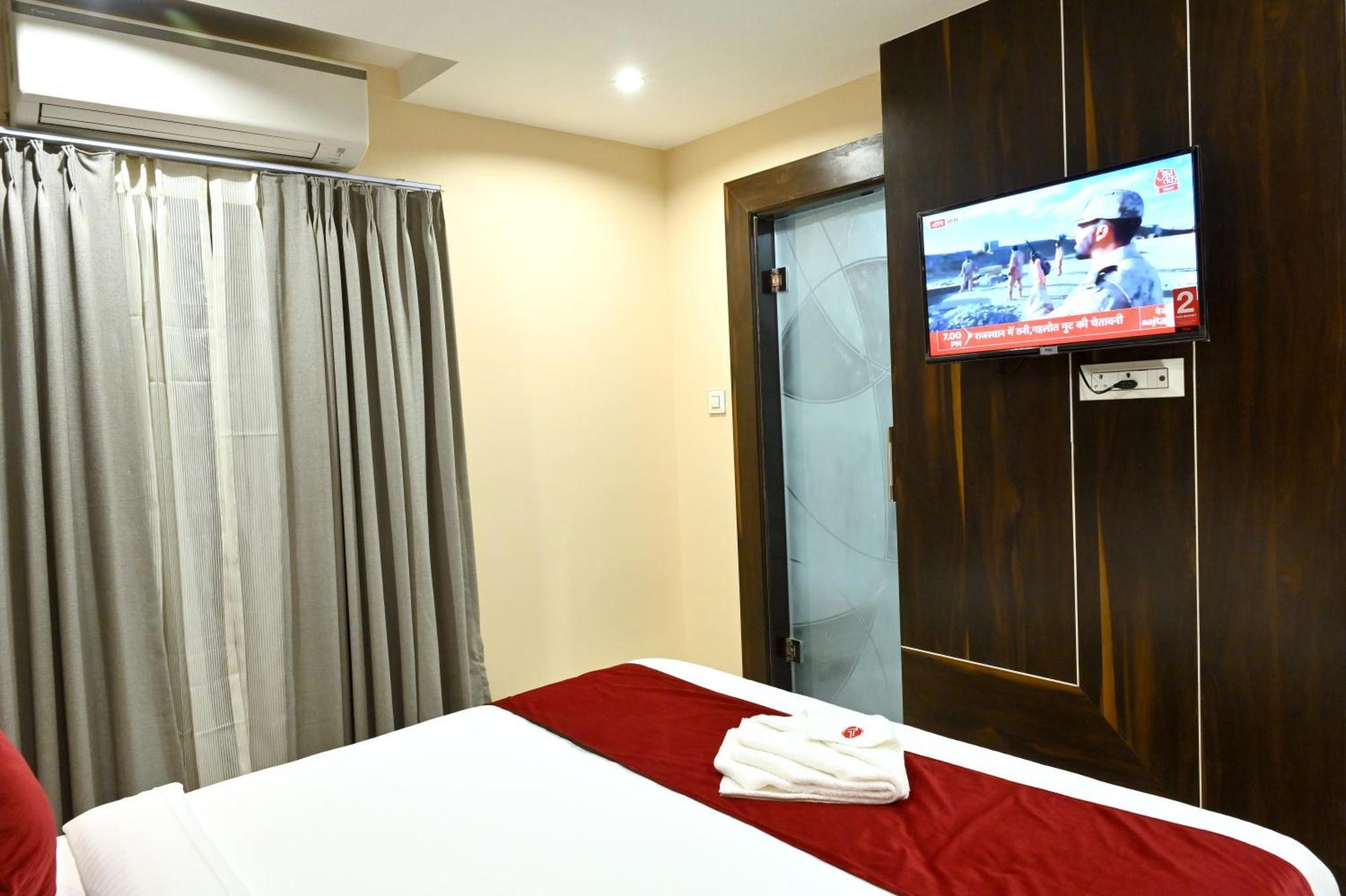Hotel Trax International 贾姆谢德布尔 外观 照片