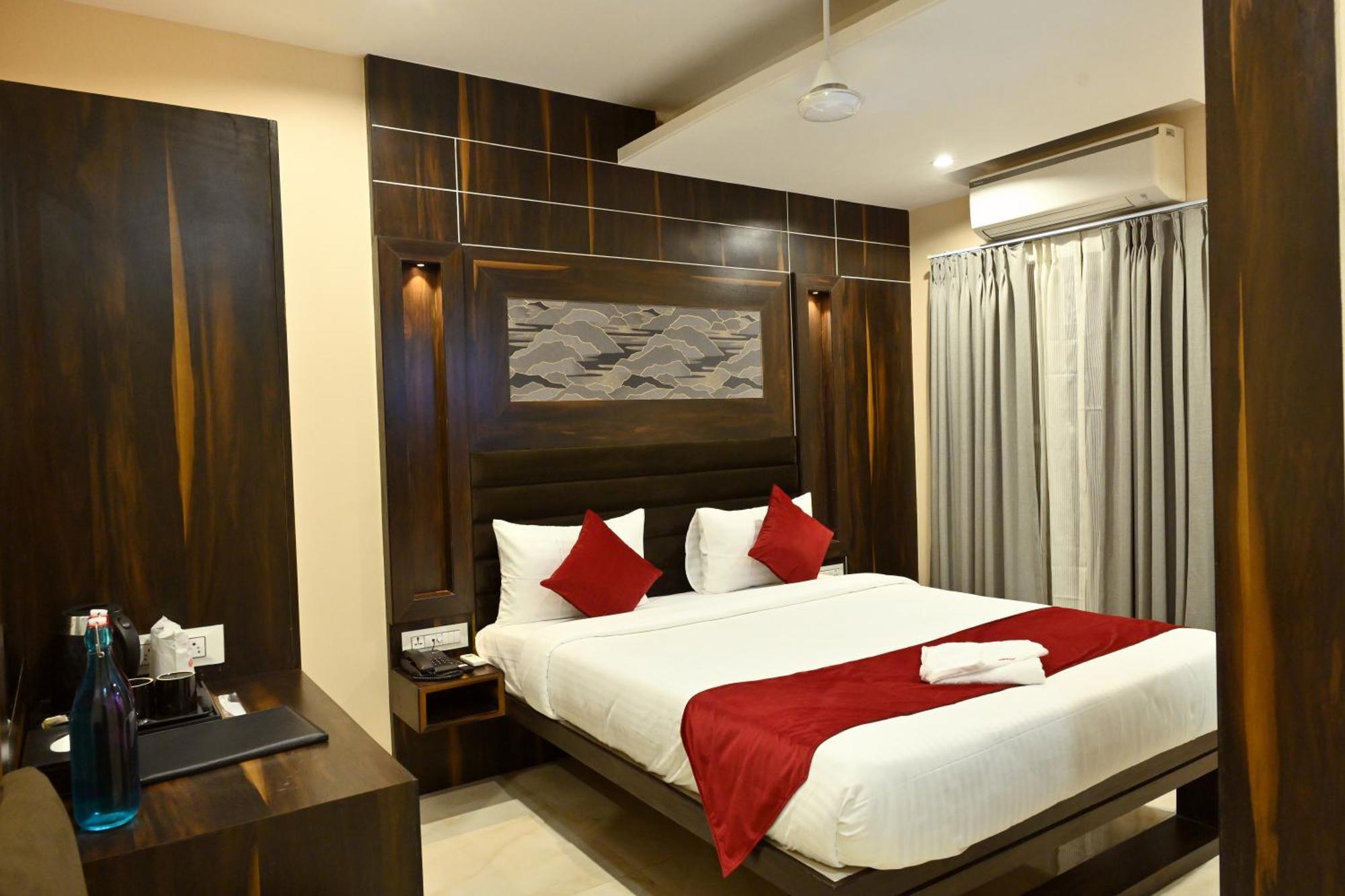 Hotel Trax International 贾姆谢德布尔 外观 照片