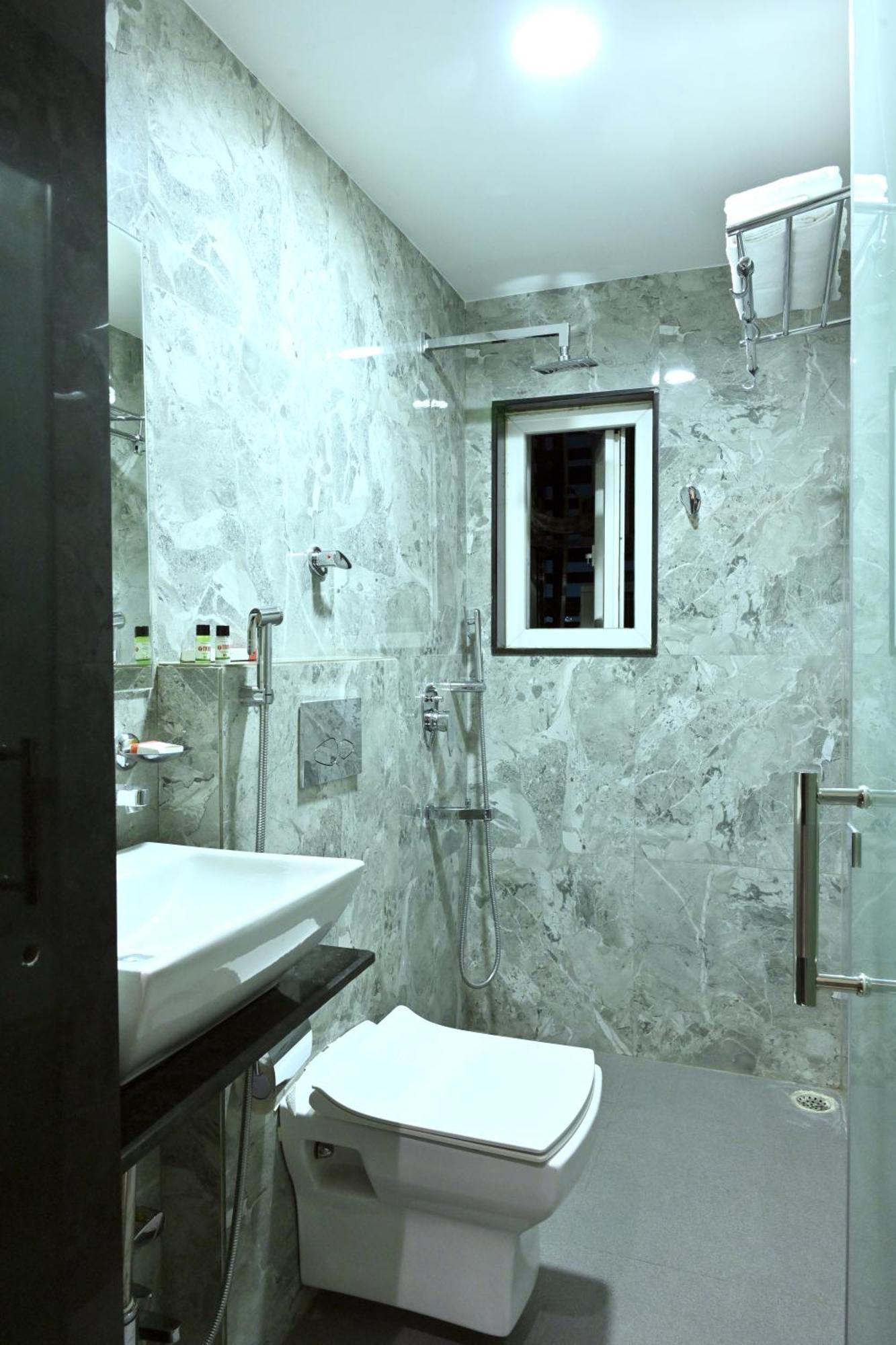 Hotel Trax International 贾姆谢德布尔 外观 照片